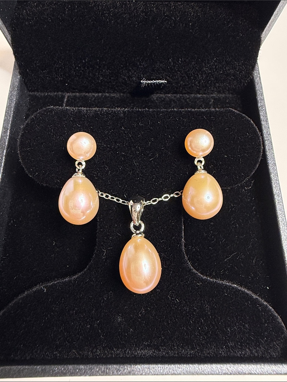 Peach Pearl sterling silver Teardrop Necklace and Stud Earrings Set